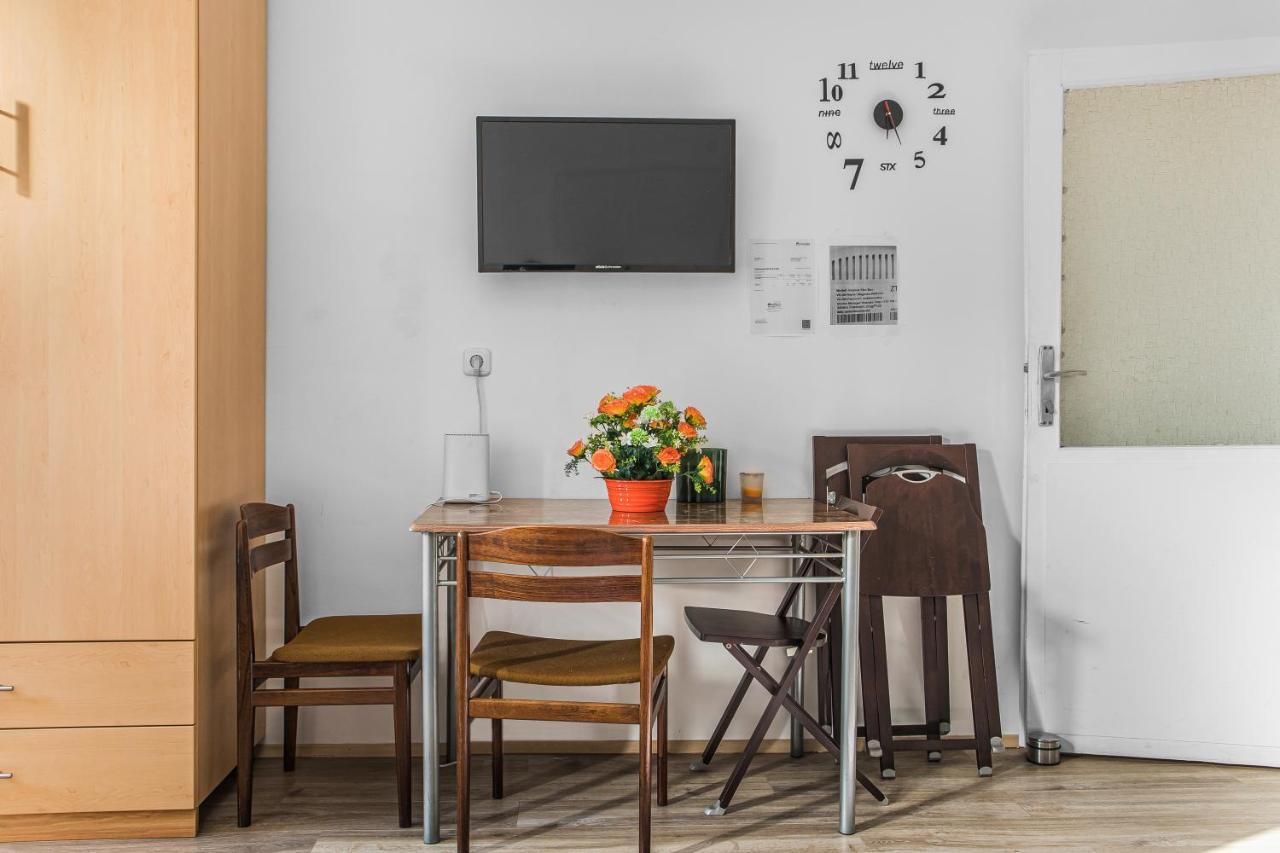 شقة Cozy 1Br Apt. Near Millenium Tower & Danube River فيينا المظهر الخارجي الصورة