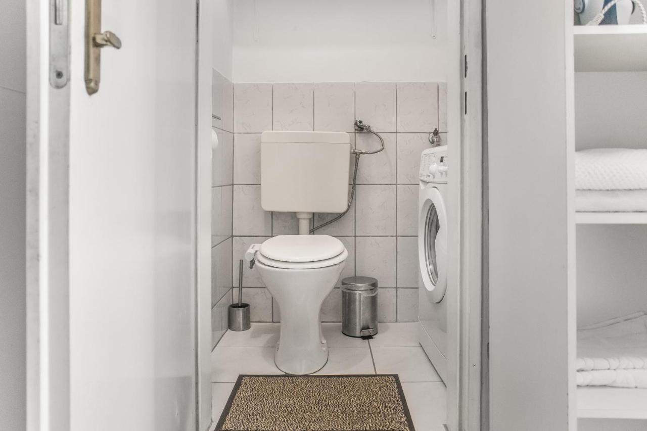 شقة Cozy 1Br Apt. Near Millenium Tower & Danube River فيينا المظهر الخارجي الصورة